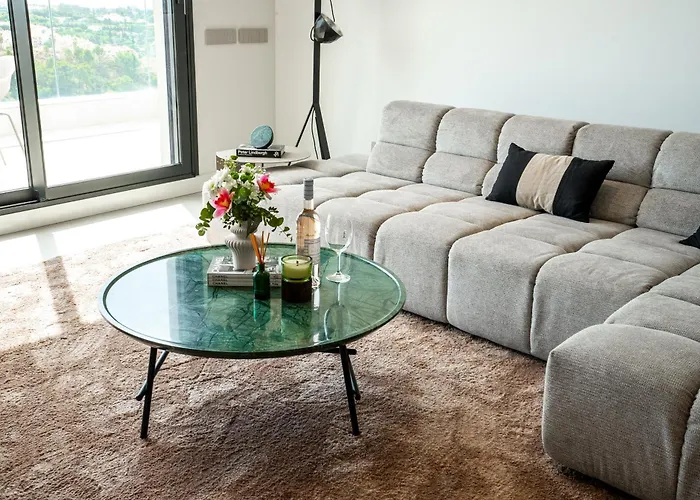 Mediterranean Vanian Views Penthouse Апартаменты *