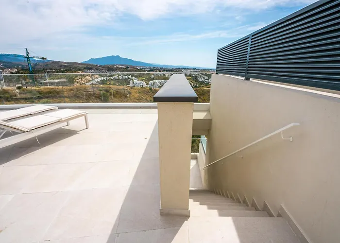 Апартаменти Mediterranean Vanian Views Penthouse Естепона